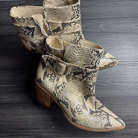 SAM EDELMAN Women's Leather Boots SNAKESKIN PRINT Leonia Booties - Picture 2 of 9